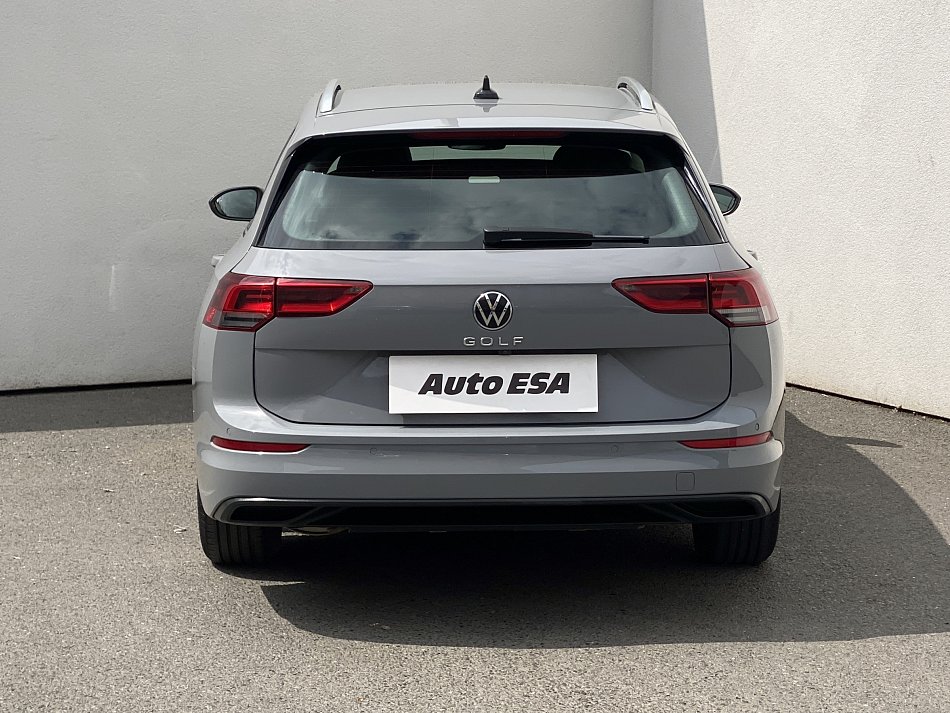Volkswagen Golf 1.5 TSi 