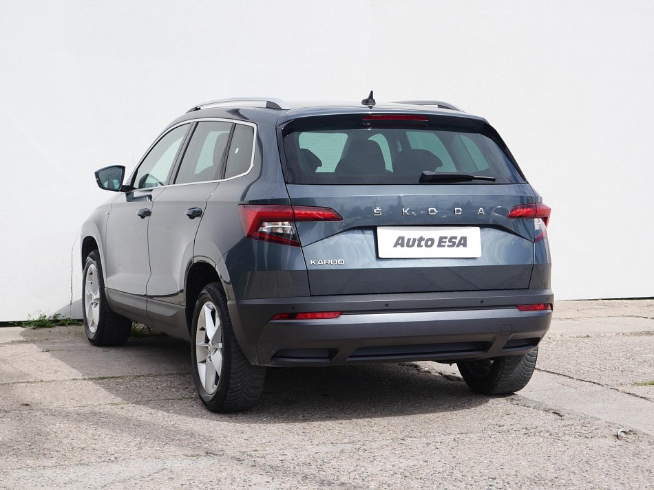 Škoda Karoq 1.0 TSi Soleil