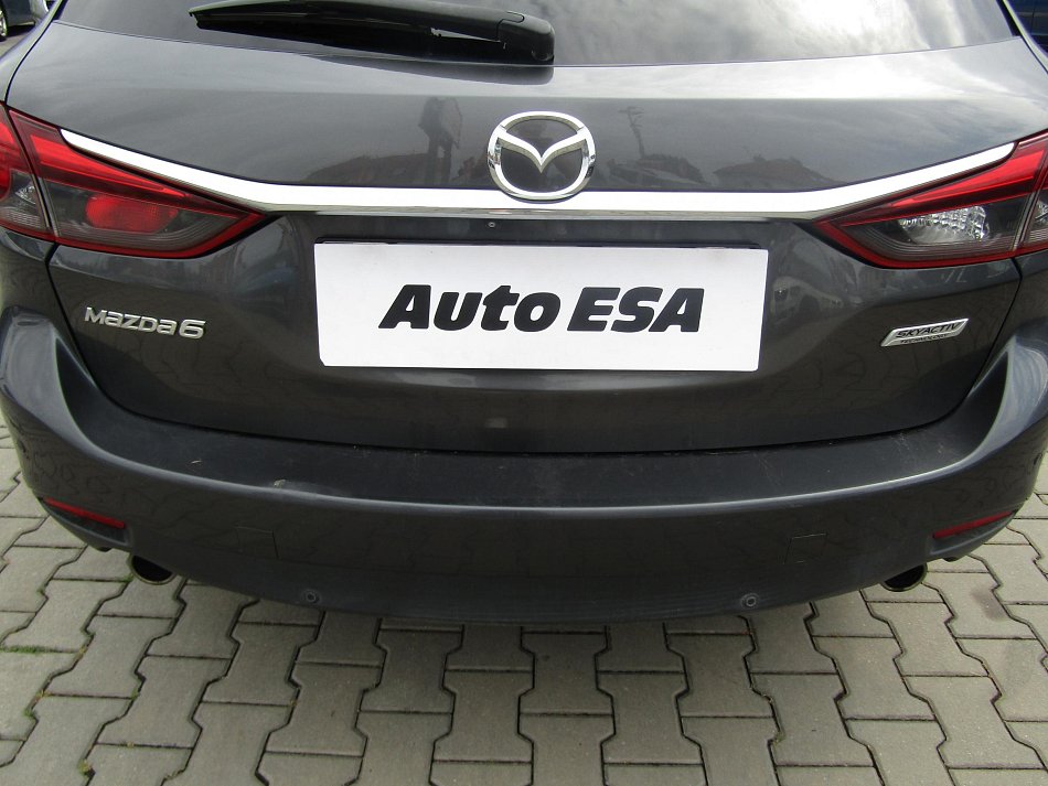 Mazda 6 2.5i Revolution