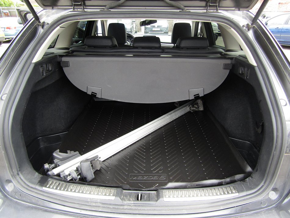Mazda 6 2.5i Revolution