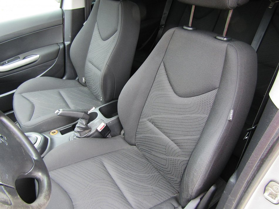 Peugeot 308 1.6VTi 
