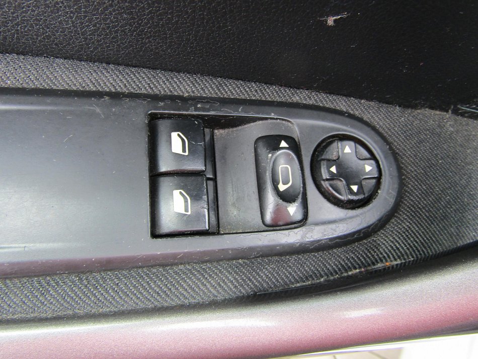 Peugeot 308 1.6VTi 