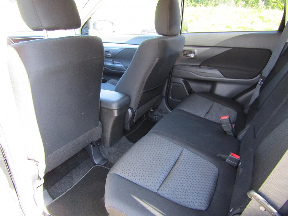 Mitsubishi Outlander 2.0 MIVEC  LPG