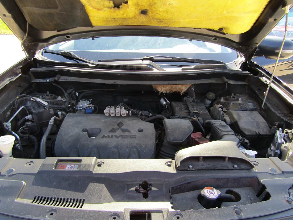 Mitsubishi Outlander 2.0 MIVEC  LPG