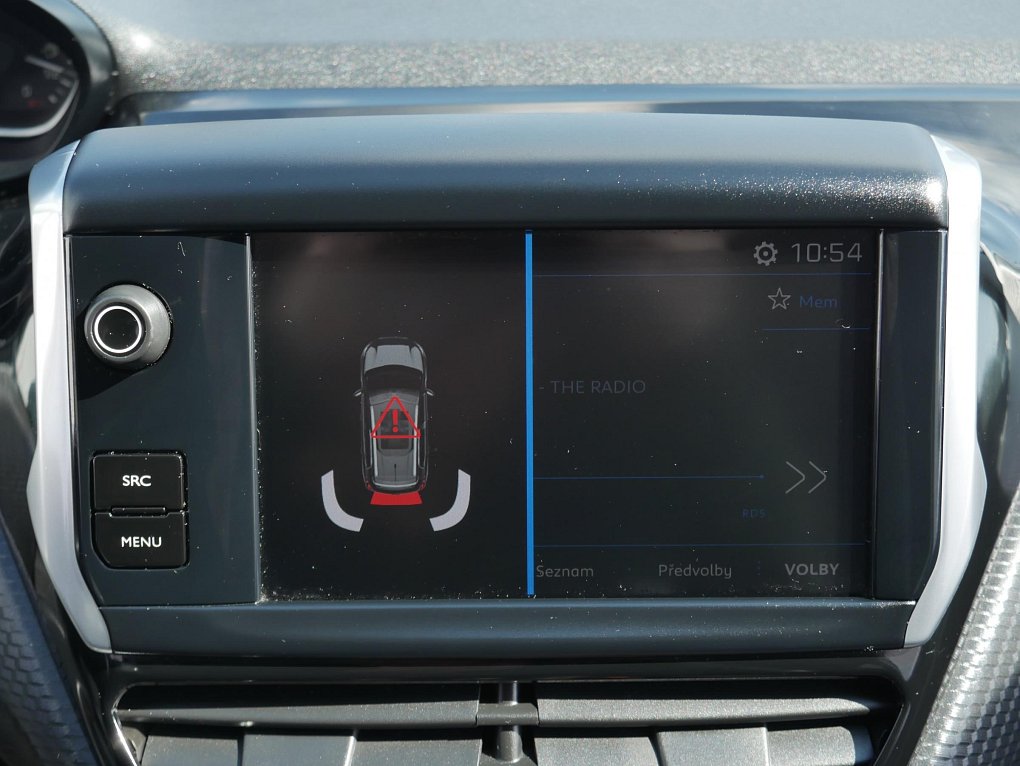 Peugeot 2008 1.2i 