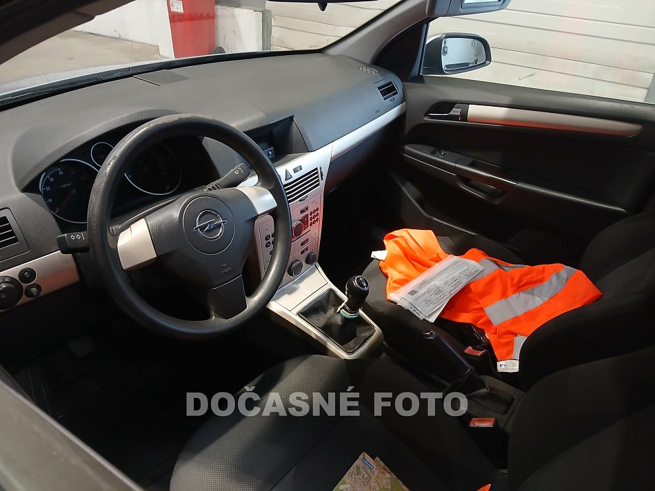 Opel Astra 1.6i 