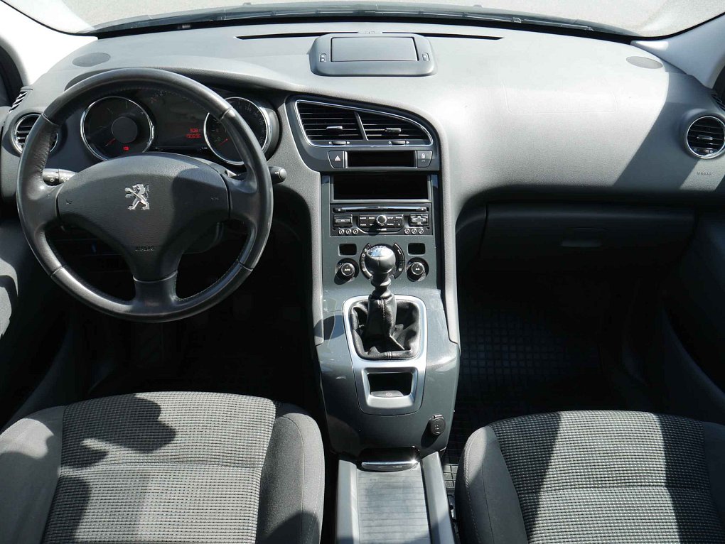 Peugeot 5008 1.6 HDI  7míst