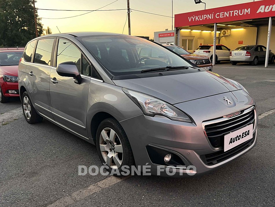 Peugeot 5008 1.6Hdi 