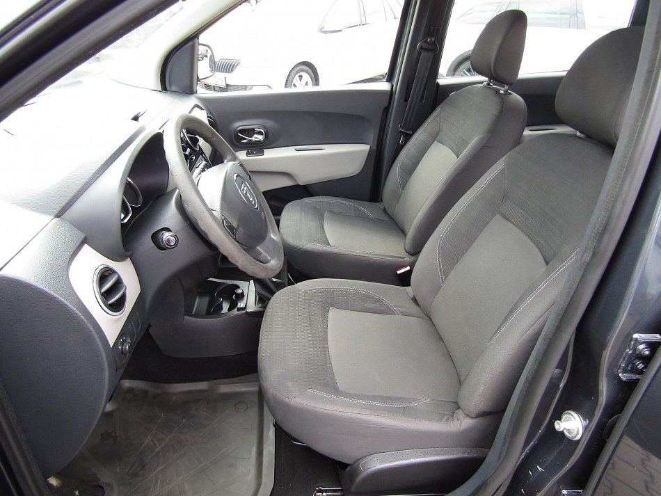 Dacia Lodgy 1.6MPi 