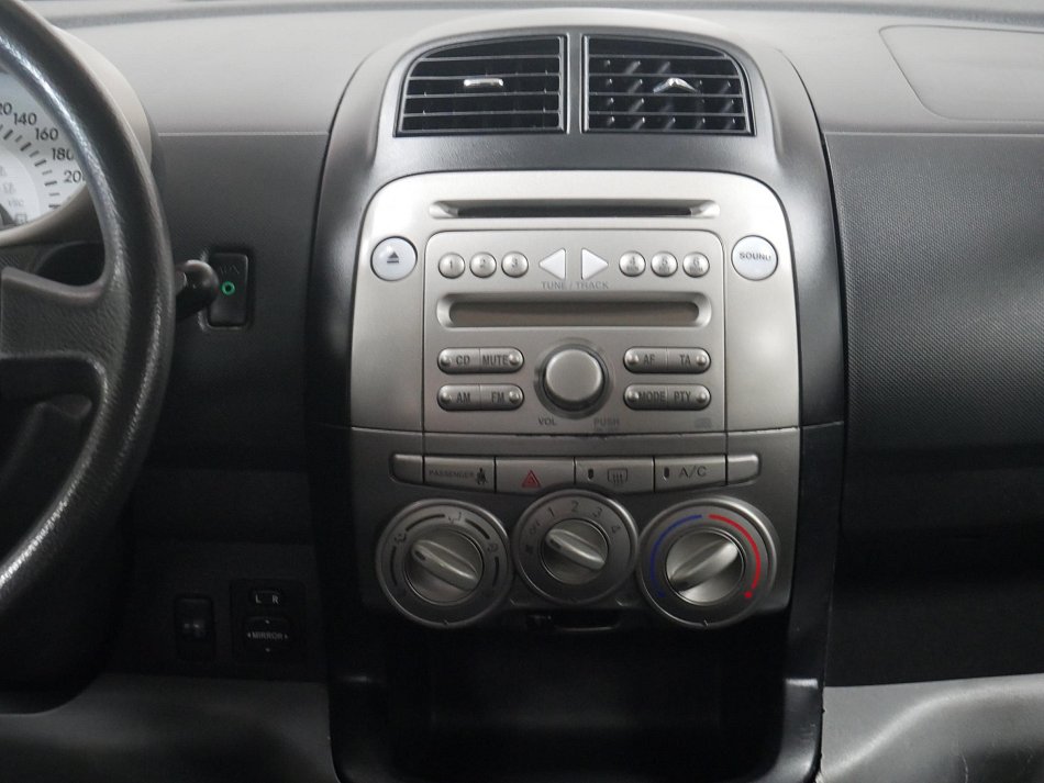 Subaru Justy 1.0i 