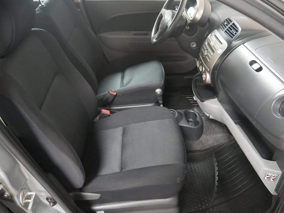 Subaru Justy 1.0i 