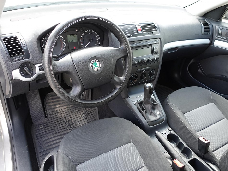 Škoda Octavia II 1.9TDI Ambiente