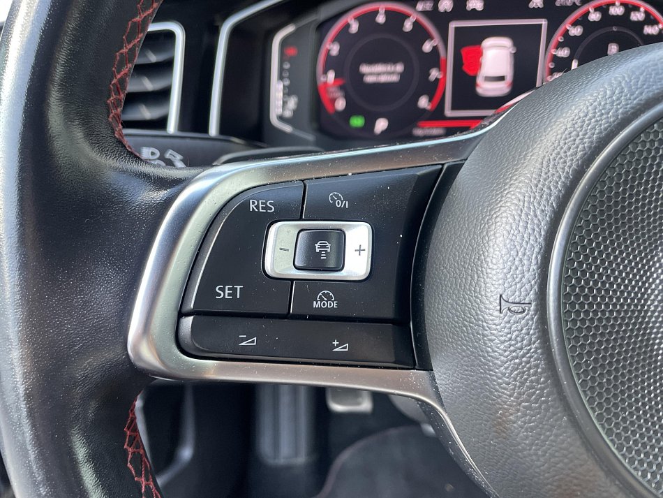 Volkswagen Polo 2.0 TSi GTi