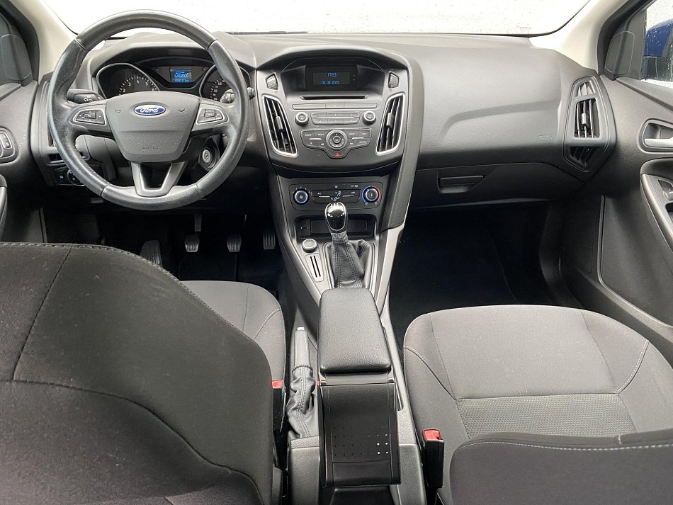 Ford Focus 1.6i 