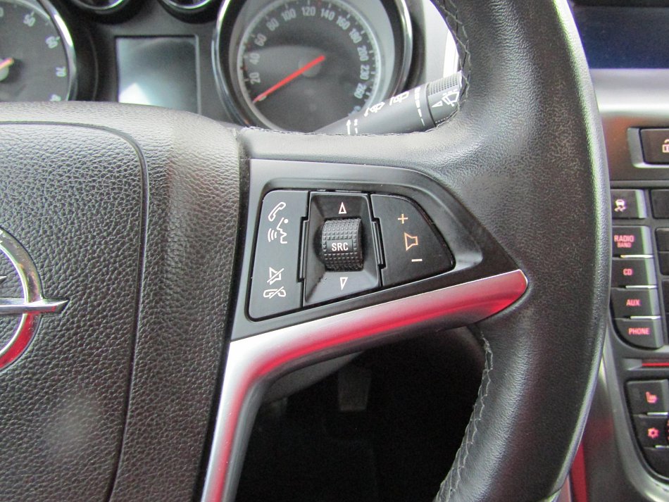 Opel Astra 1.4T Cosmo