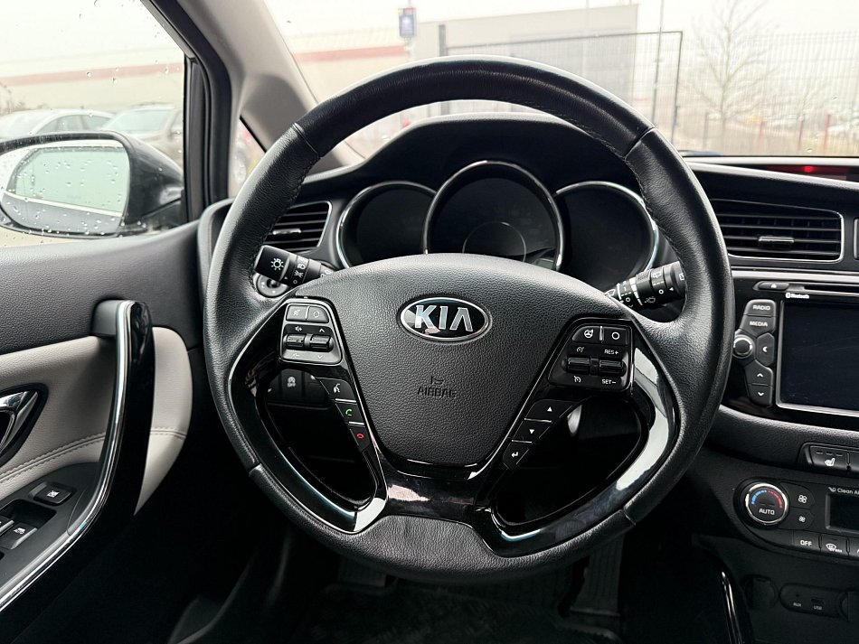 Kia Ceed 1.6 T-GDi 