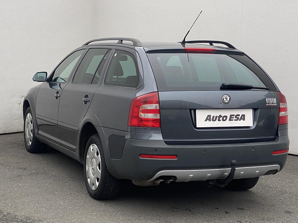 Škoda Octavia II 2.0 TDI Scout 4x4