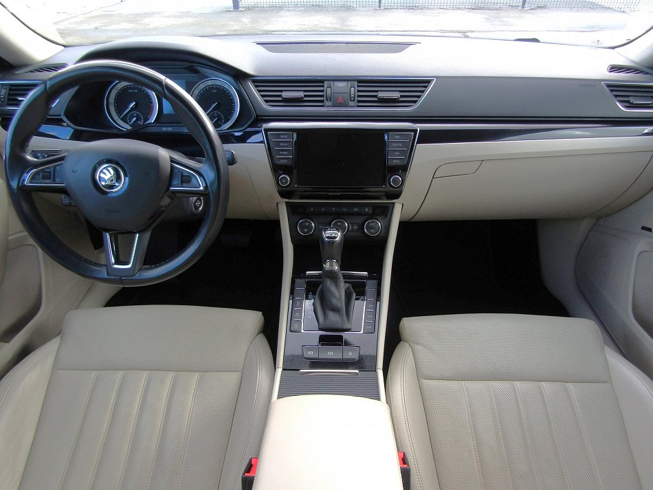 Škoda Superb 2.0TDi  4x4