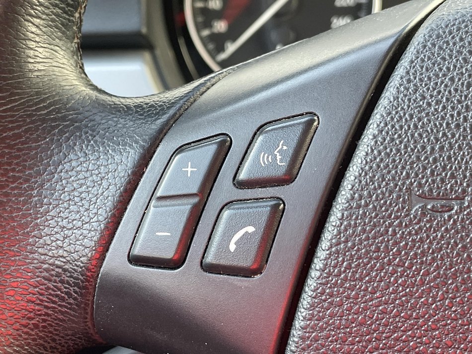 BMW Řada 3 2.0 i  318i