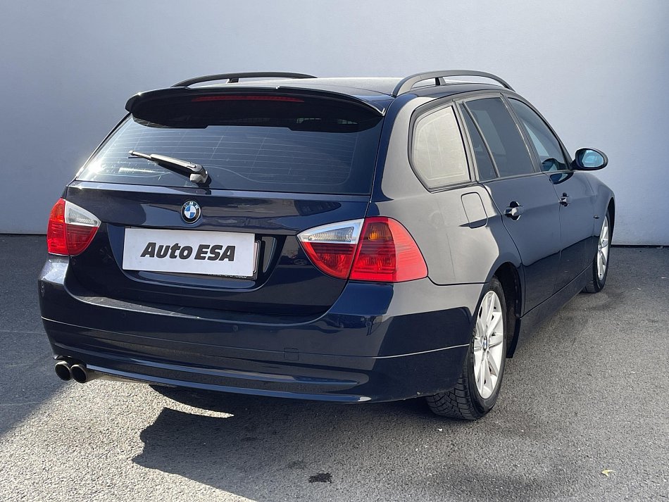 BMW Řada 3 2.0 i  318i