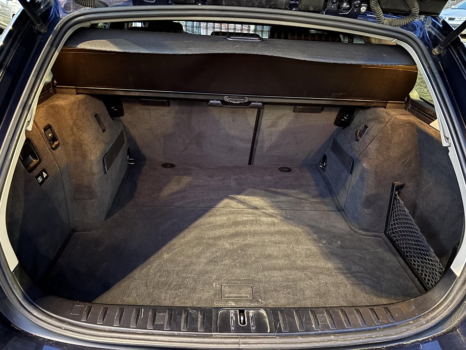 BMW Řada 3 2.0 i  318i