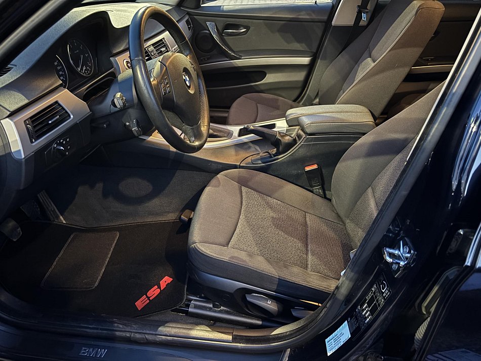 BMW Řada 3 2.0 i  318i