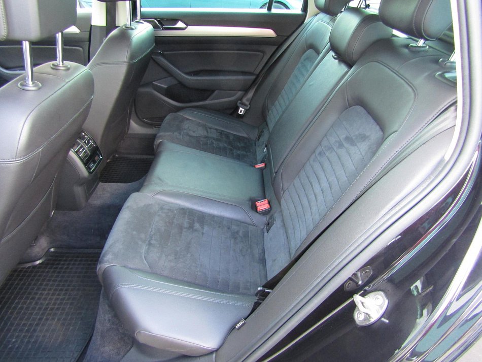Volkswagen Passat 2.0 TDi Highline 4Motion
