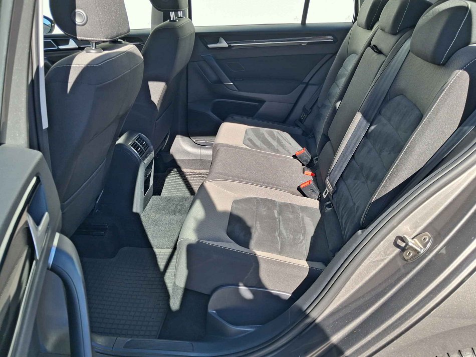 Volkswagen Sportsvan 1.4 TSi 