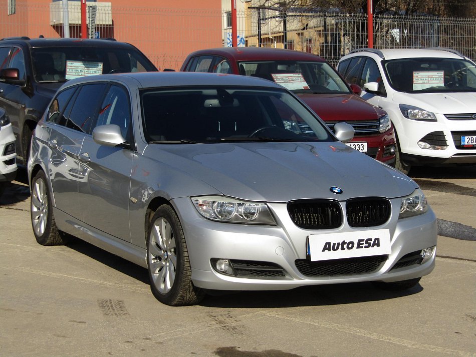 BMW Řada 3 3.0i  325i
