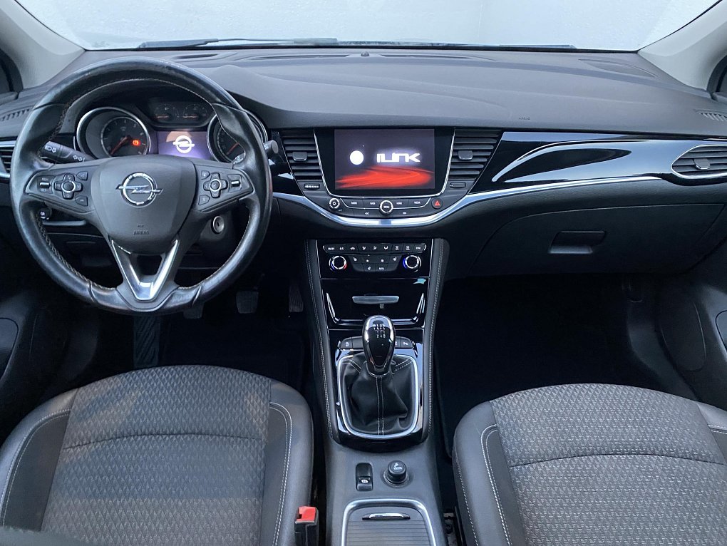 Opel Astra 1.4 T Innovation