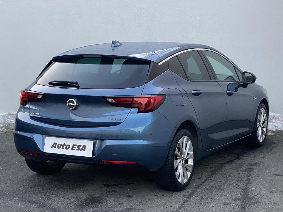 Opel Astra 1.4 T Innovation