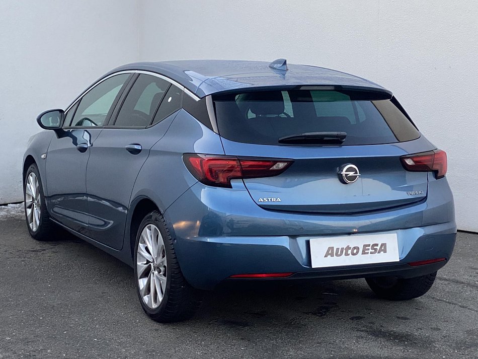 Opel Astra 1.4 T Innovation