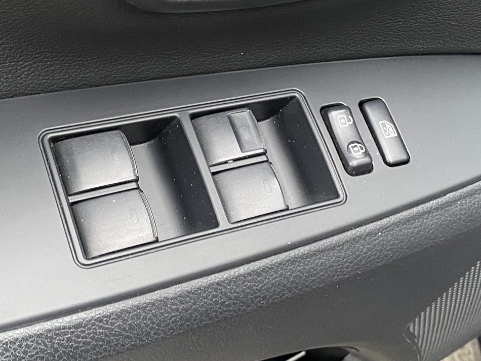 Toyota Avensis 1.6 D-4D 