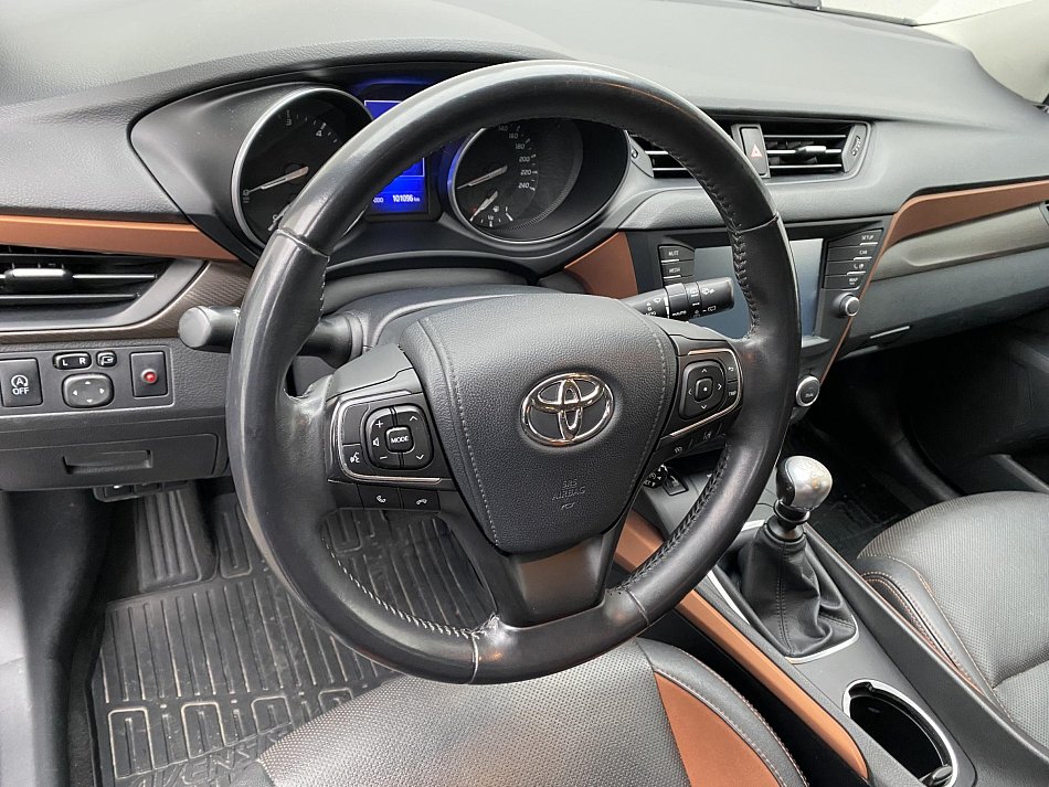 Toyota Avensis 1.6 D-4D 