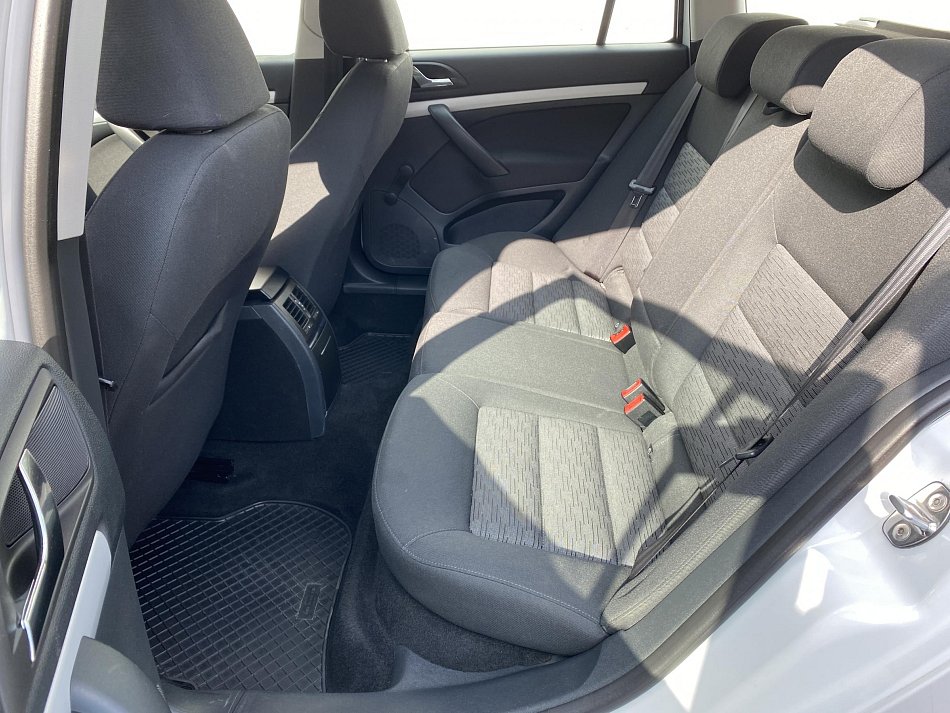 Škoda Octavia II 2.0 TDi Ambiente