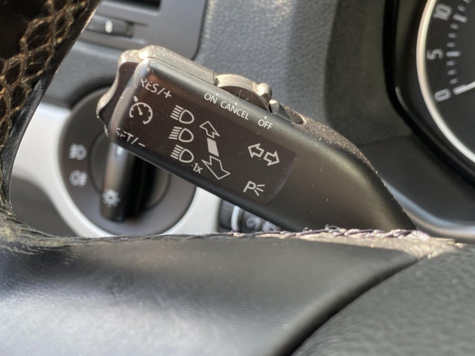 Škoda Octavia II 2.0 TDi Ambiente