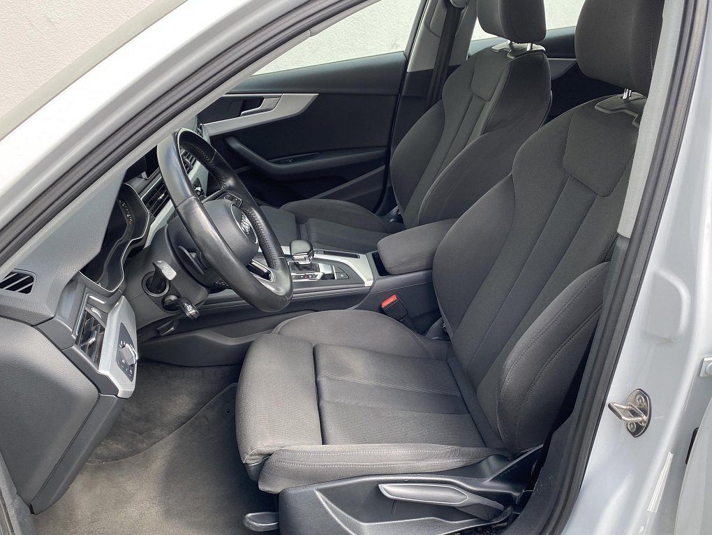 Audi A4 2.0 TFSi Sport