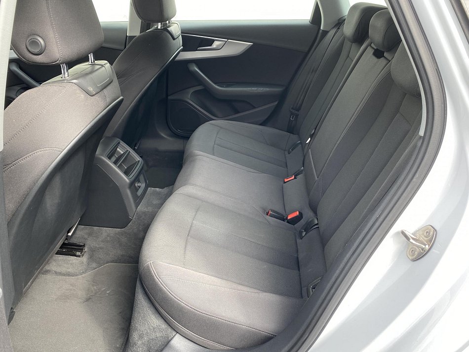 Audi A4 2.0 TFSi Sport