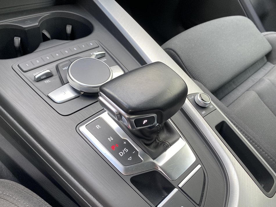 Audi A4 2.0 TFSi Sport