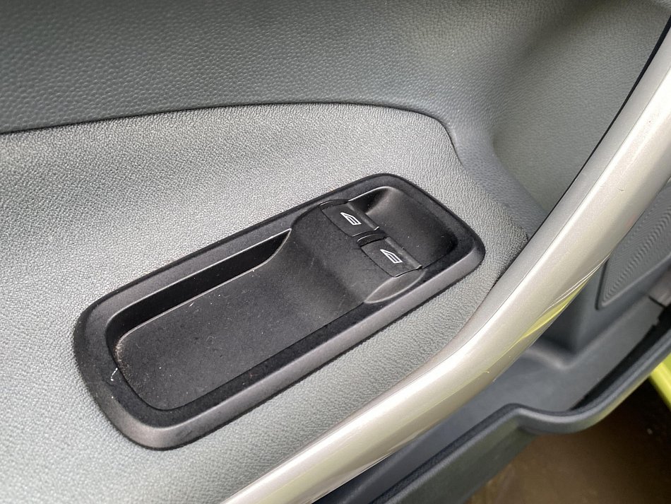 Ford Fiesta 1.6 Ti-VCT Titanium