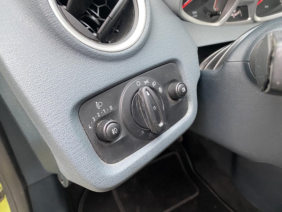 Ford Fiesta 1.6 Ti-VCT Titanium