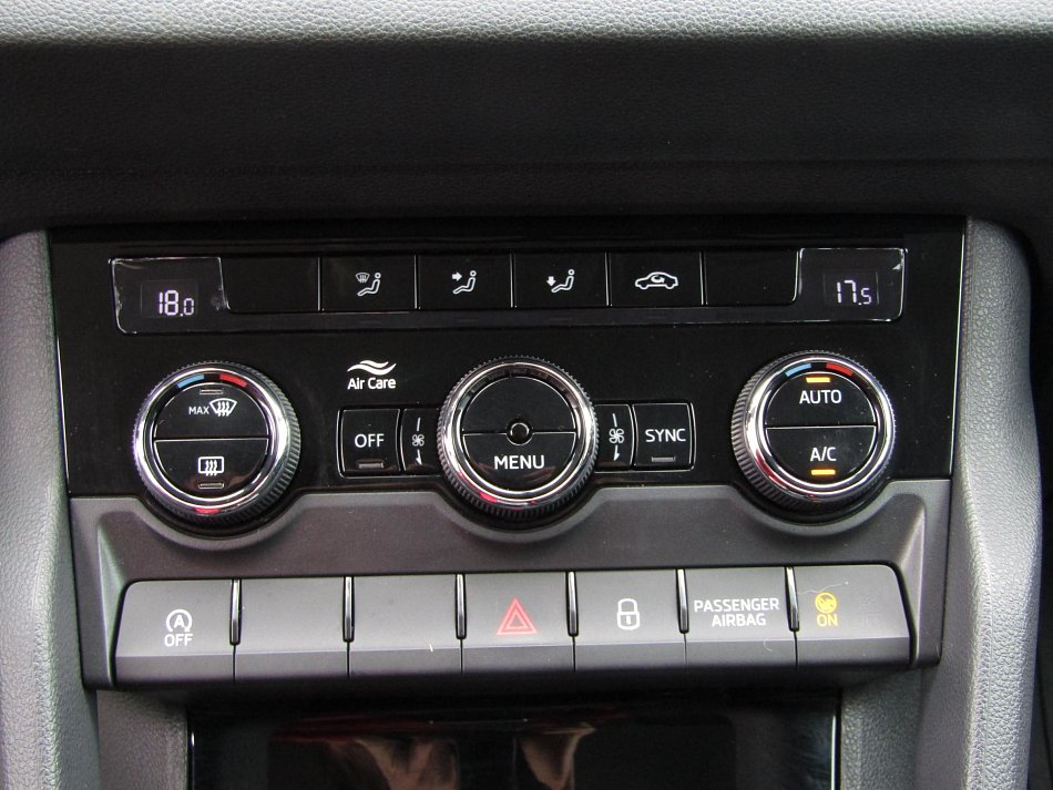 Škoda Karoq 2.0 TDi Ambition 4x4