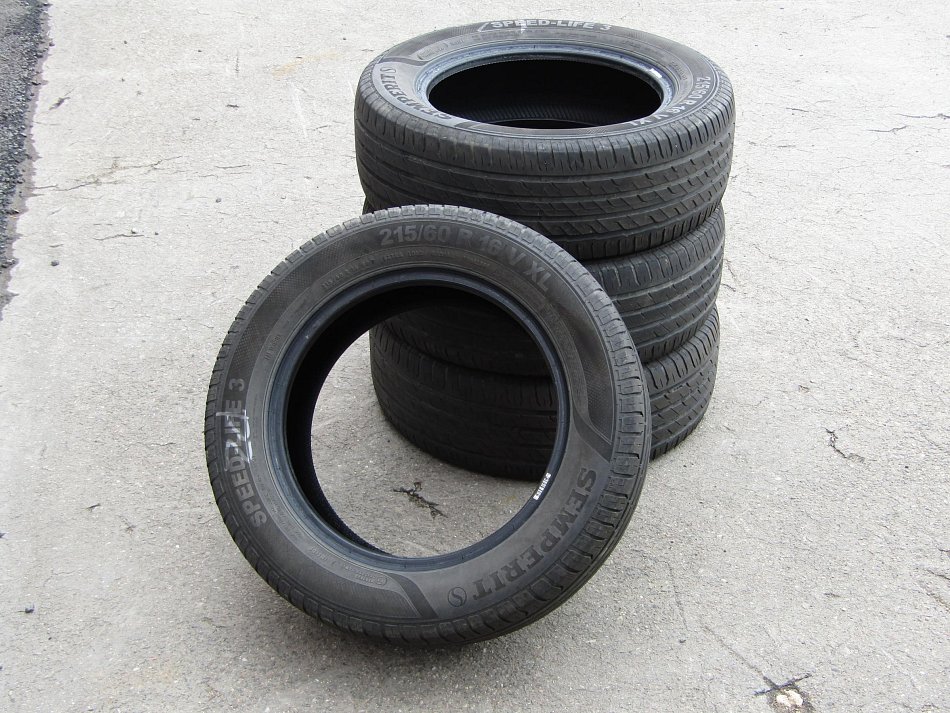 Škoda Karoq 2.0 TDi Ambition 4x4