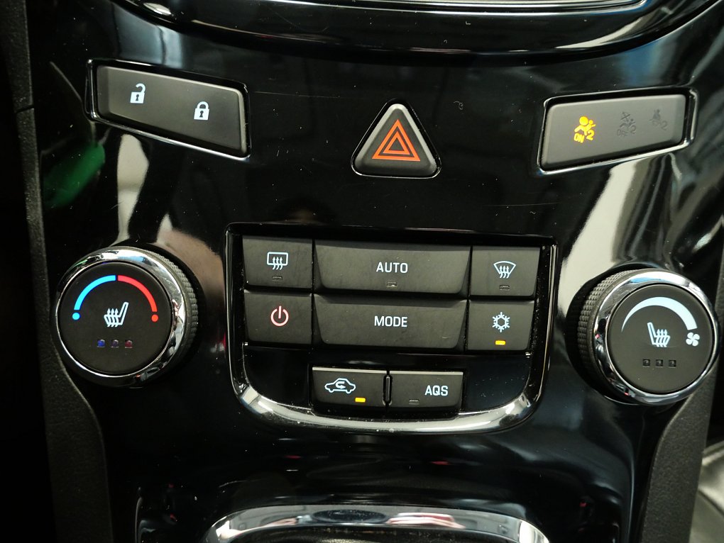 Chevrolet Orlando 1.8i LTZ