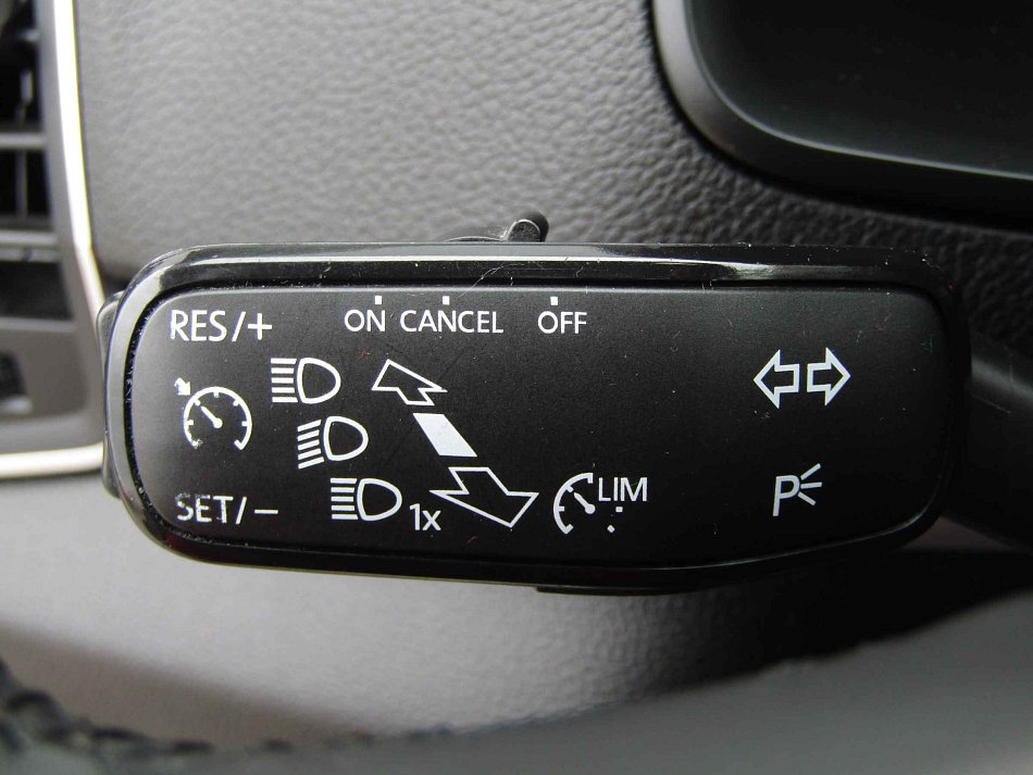 Škoda Karoq 1.6 TDi Ambition