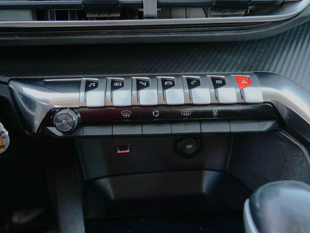 Peugeot 3008 1.6 HDi Active