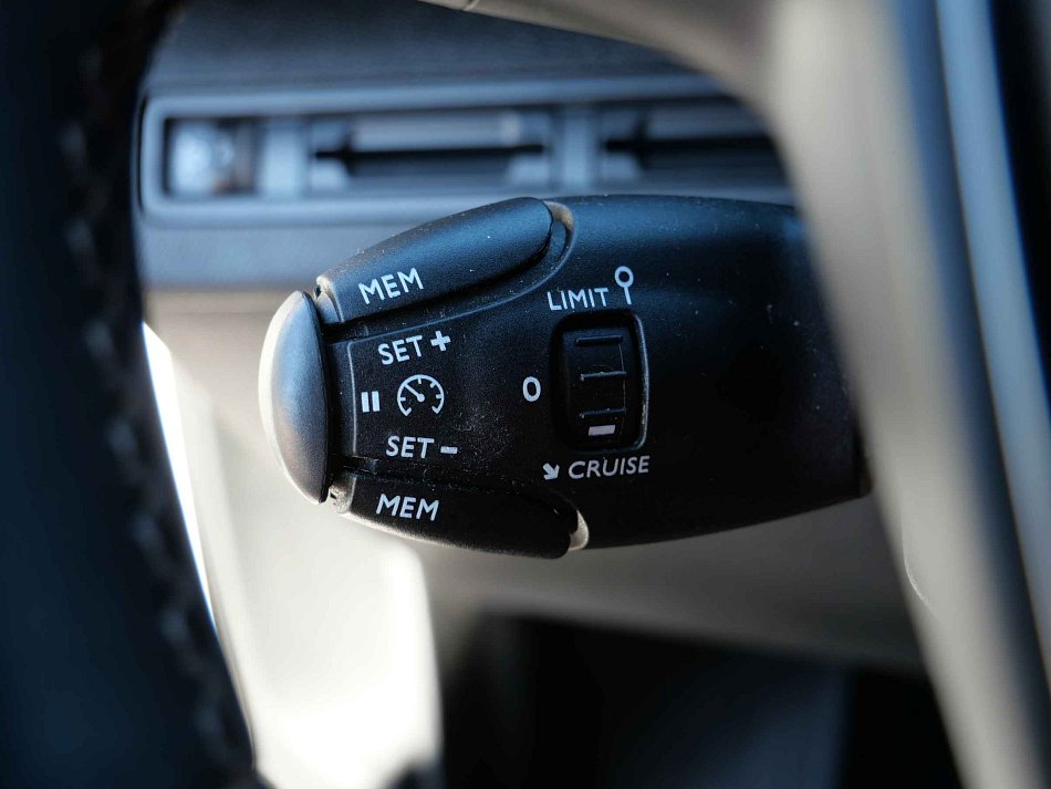 Peugeot 3008 1.6 HDi Active
