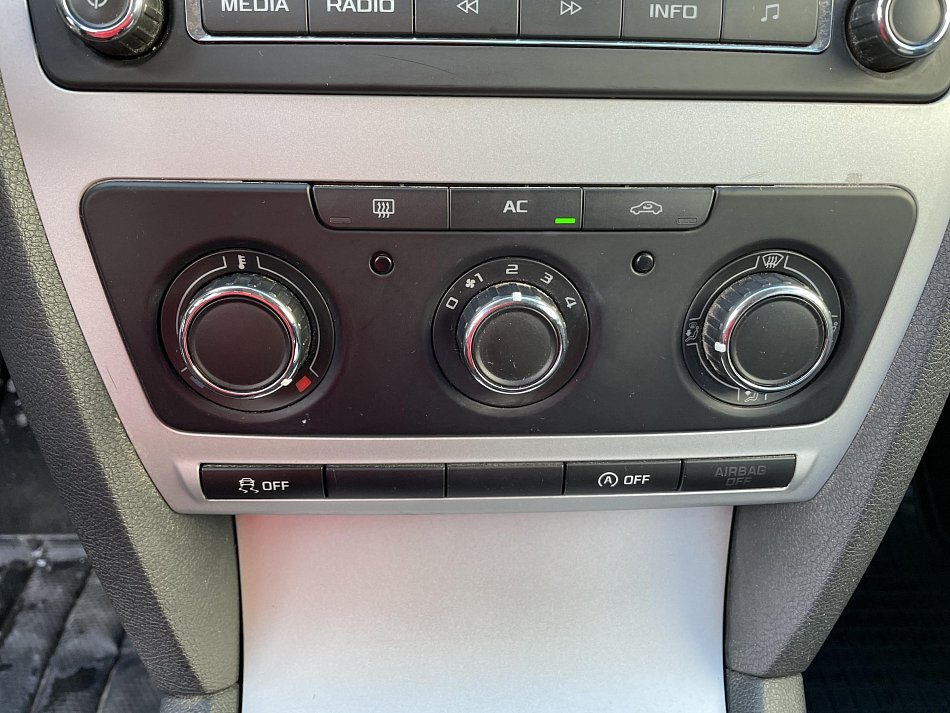 Škoda Octavia II 1.6 TDi GreenLine