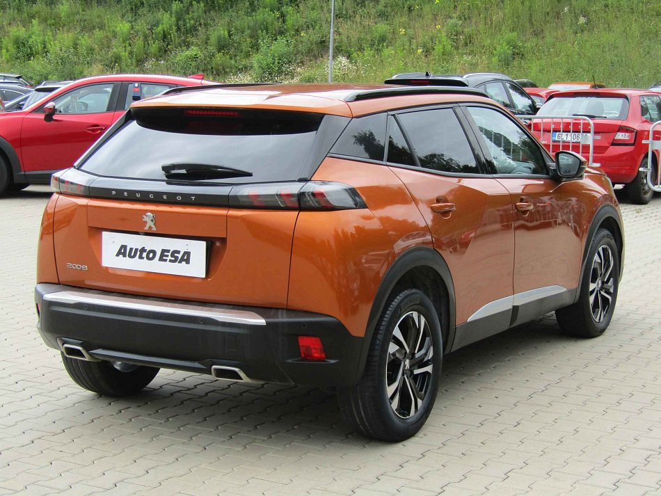 Peugeot 2008 1.2PT Allure