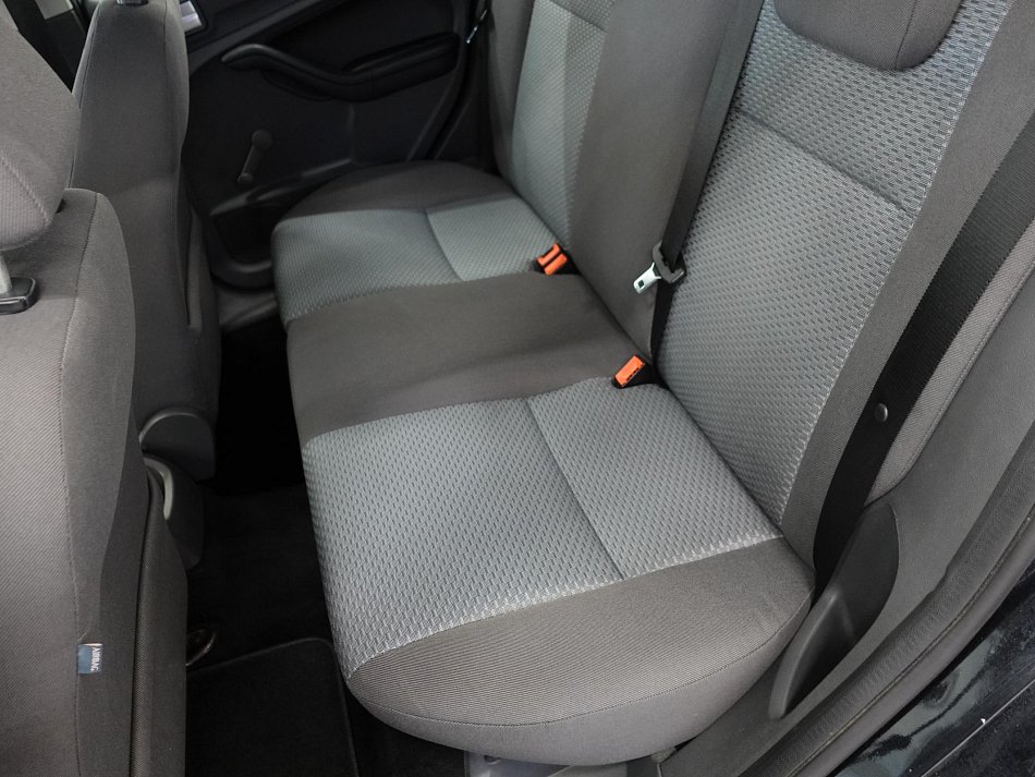 Ford Focus 1.6i 